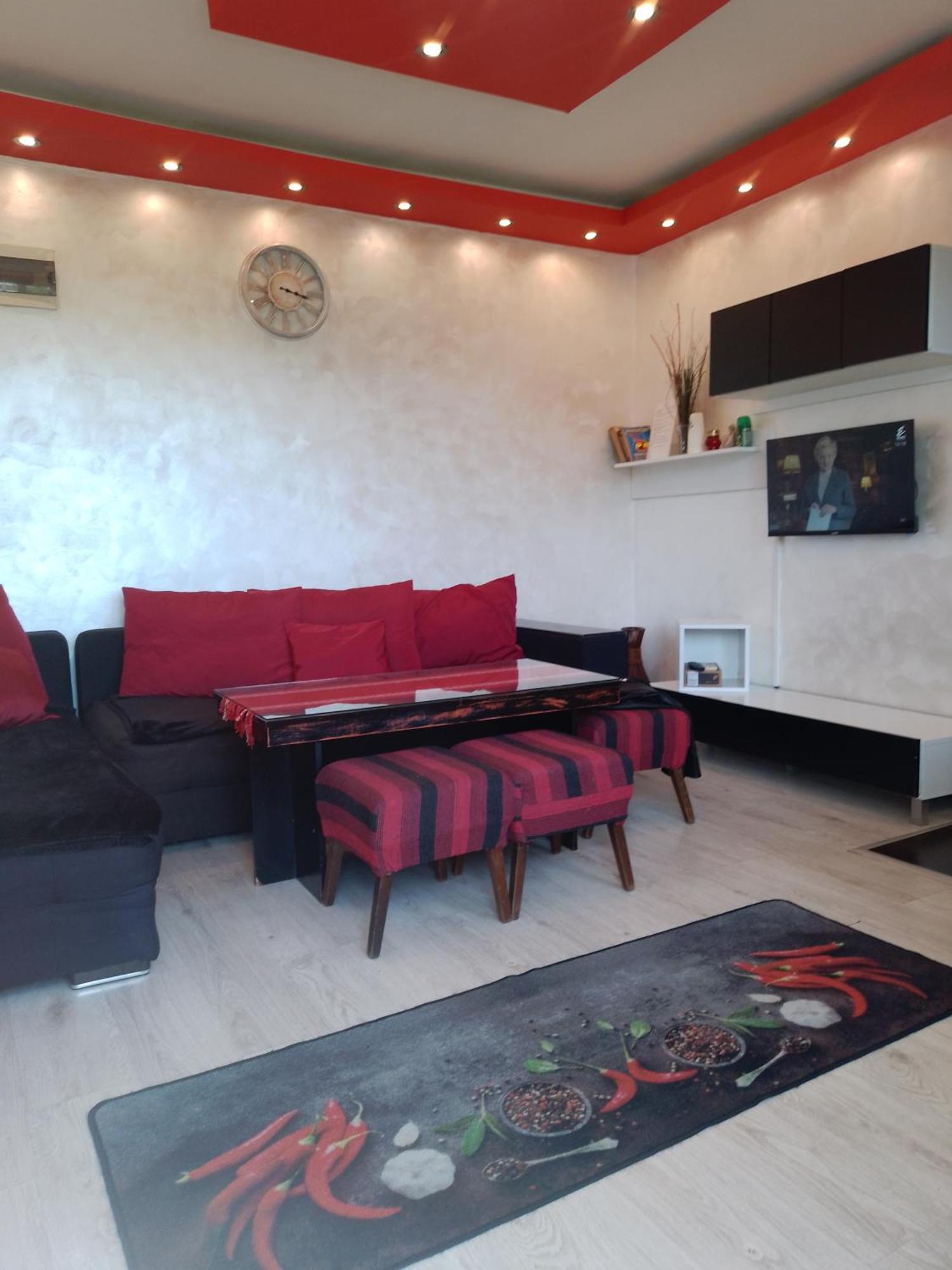 Red House Daire Tırnova Dış mekan fotoğraf