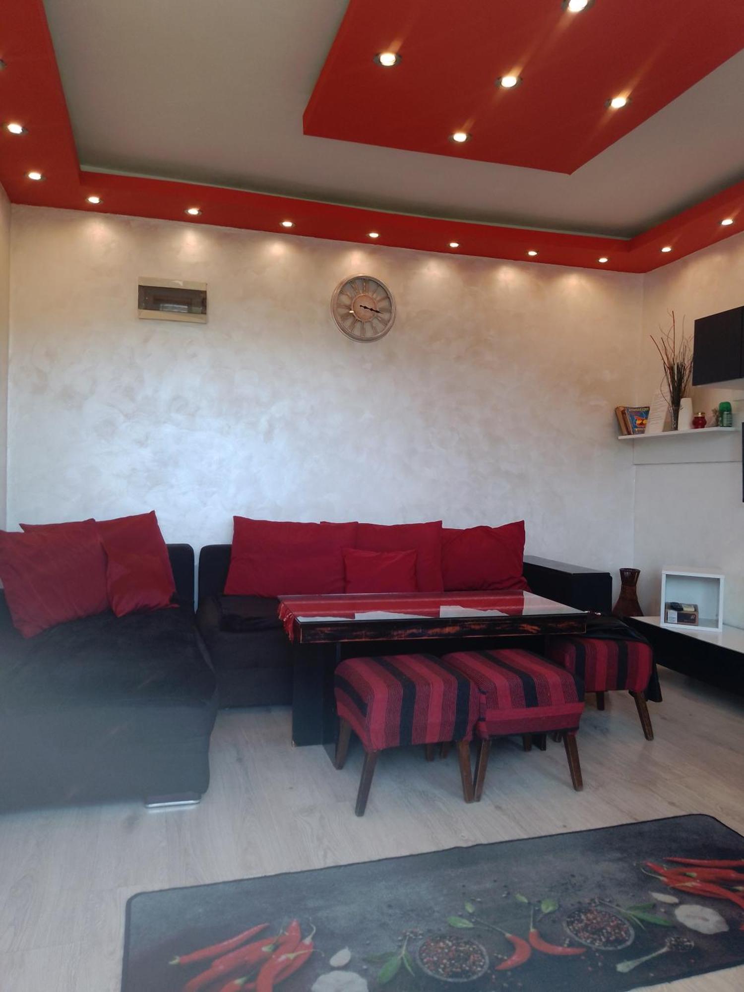 Red House Daire Tırnova Dış mekan fotoğraf